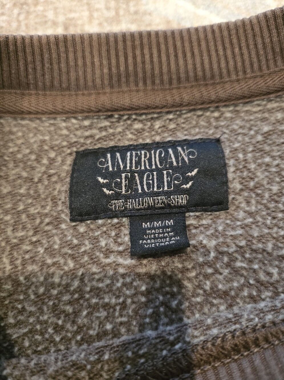 American Eagle Halloween Shop Sweatshirt - Picture 8 of 8